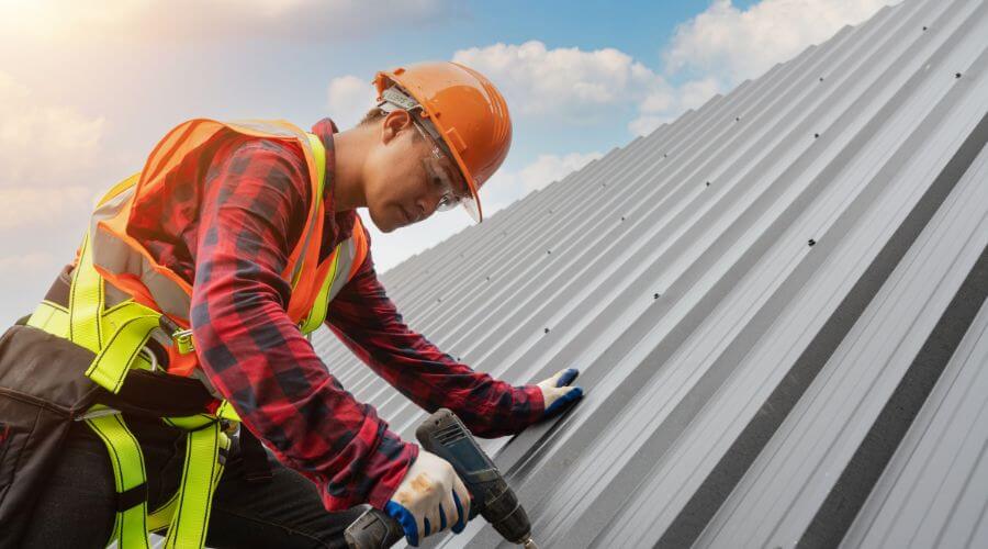 Owens Corning roofing contractor in Alexander, IL